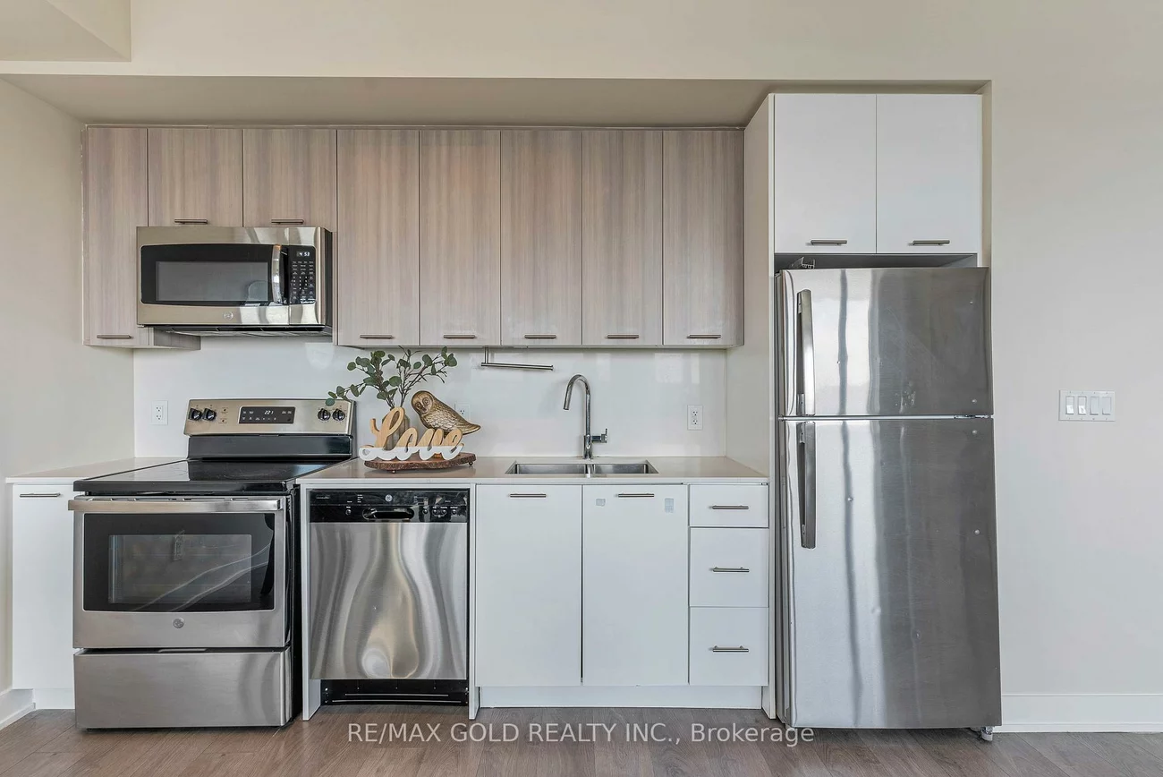 180, Veterans, Northwest Brampton, Brampton