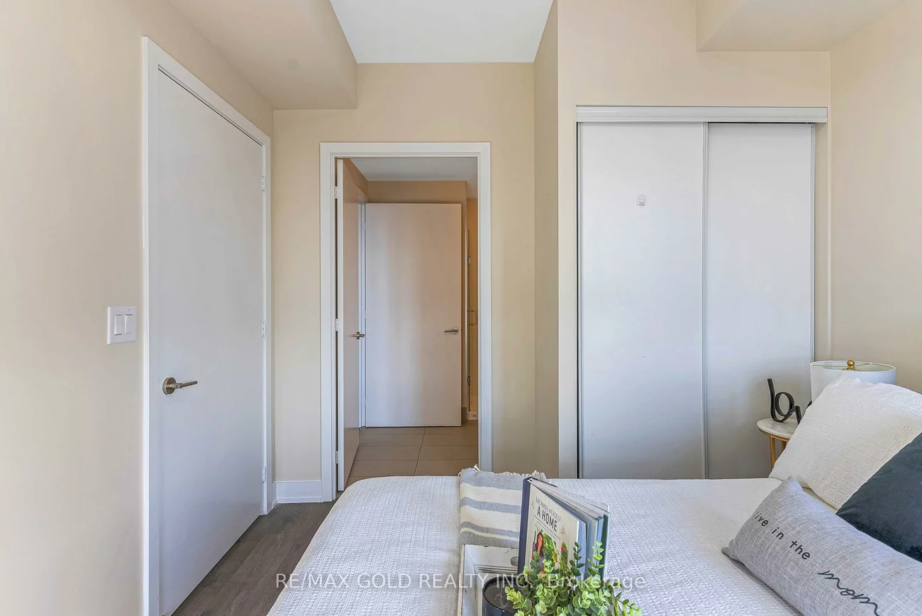 180, Veterans, Northwest Brampton, Brampton