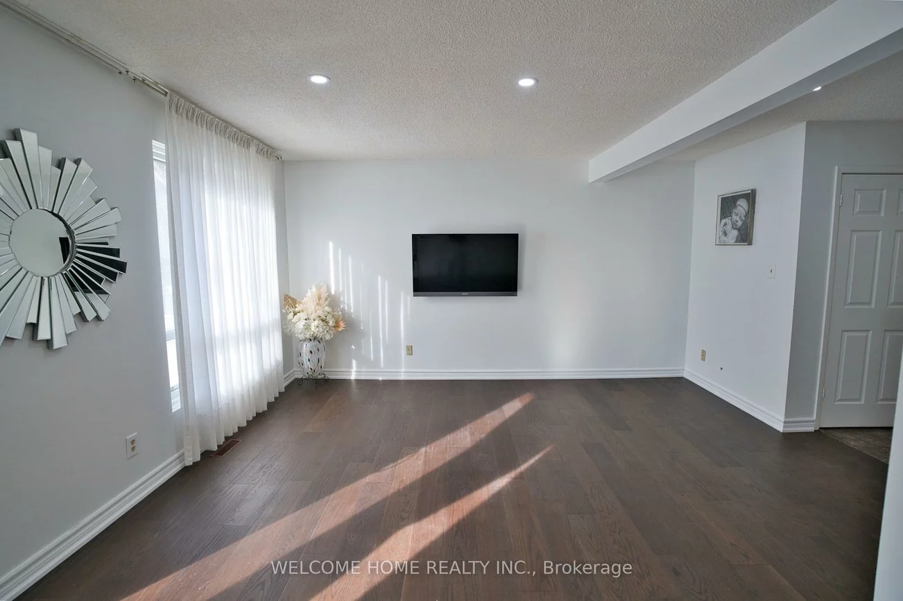49, Carleton, Bramalea West Industrial, Brampton