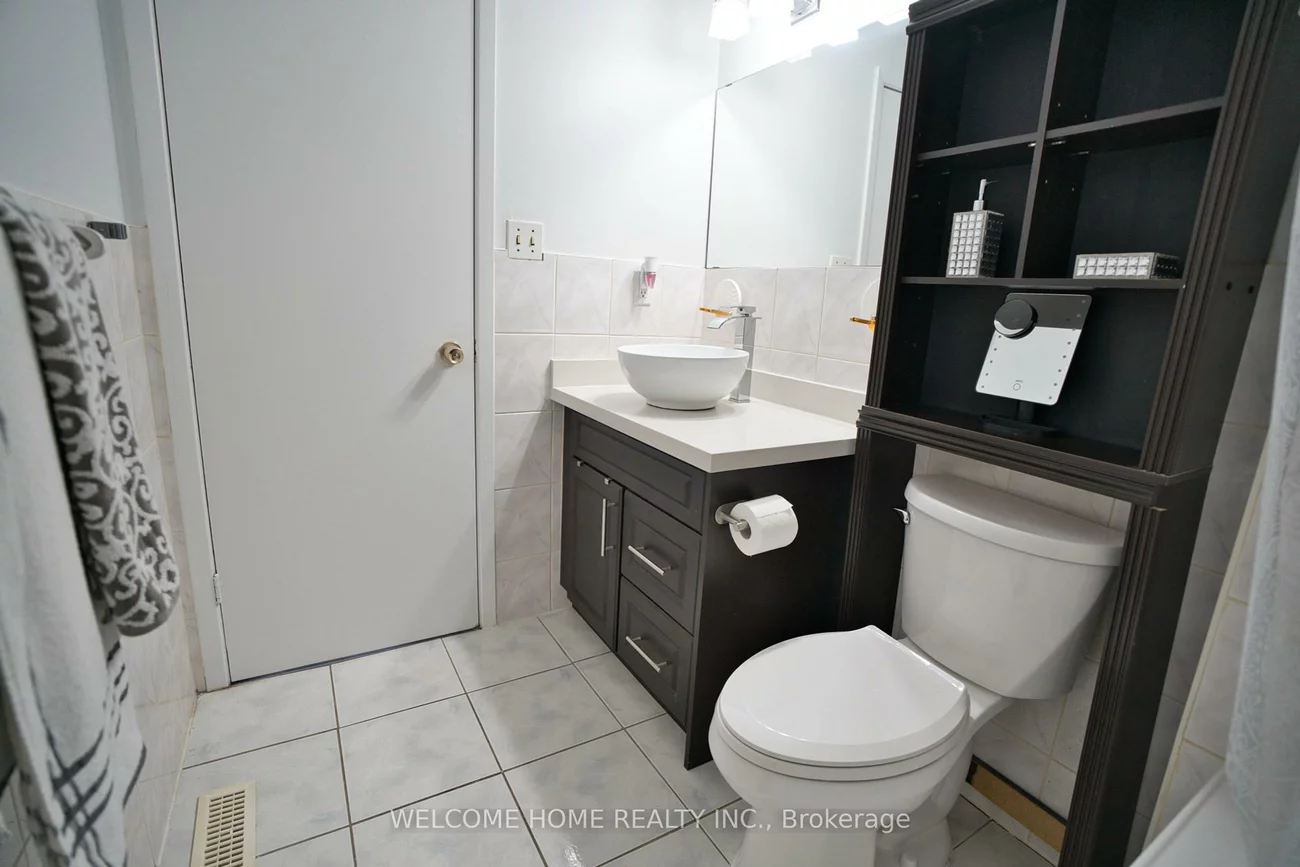 49, Carleton, Bramalea West Industrial, Brampton