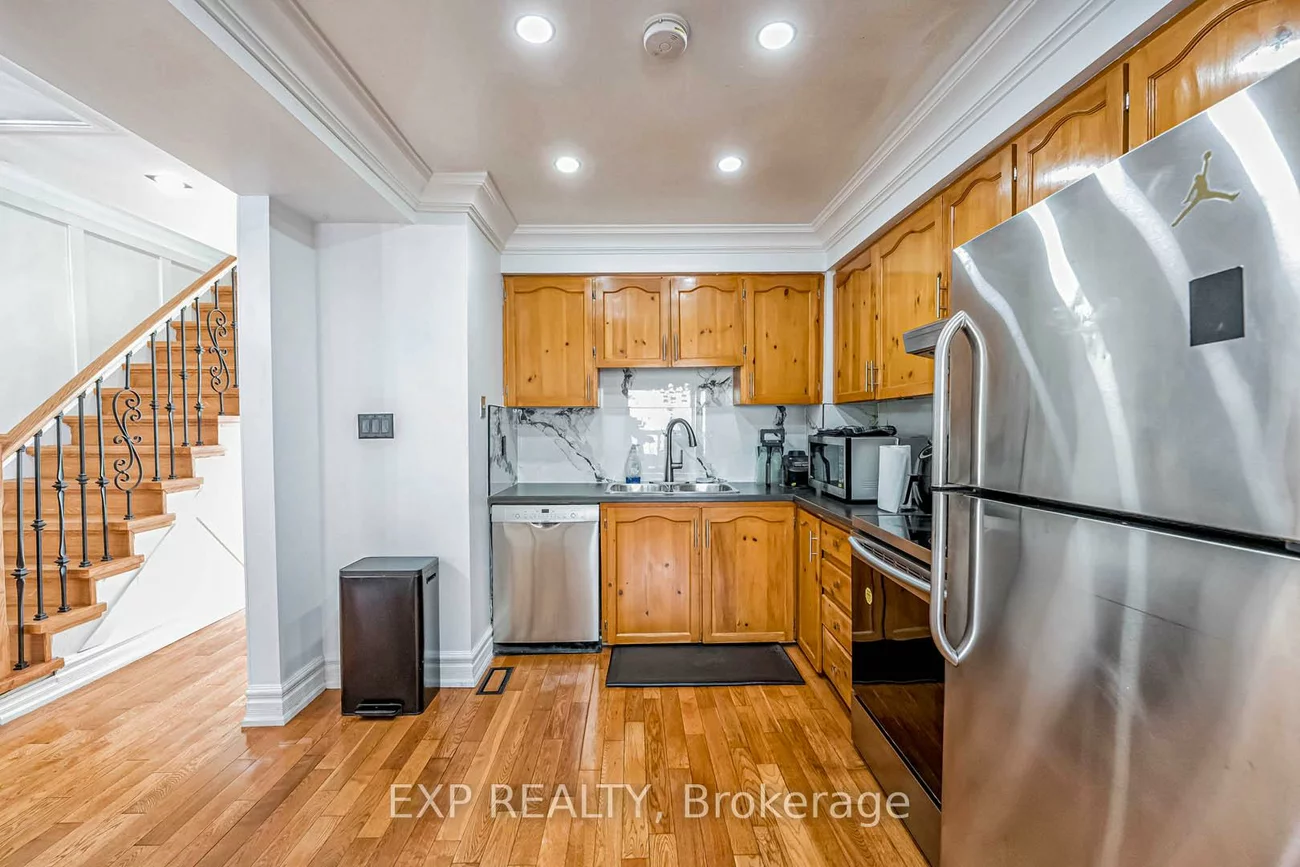 112, Collins, Brampton North, Brampton