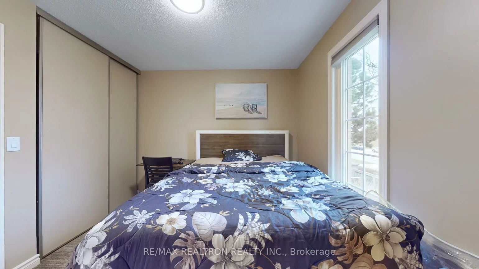 68, Heathcliffe, Central Park, Brampton