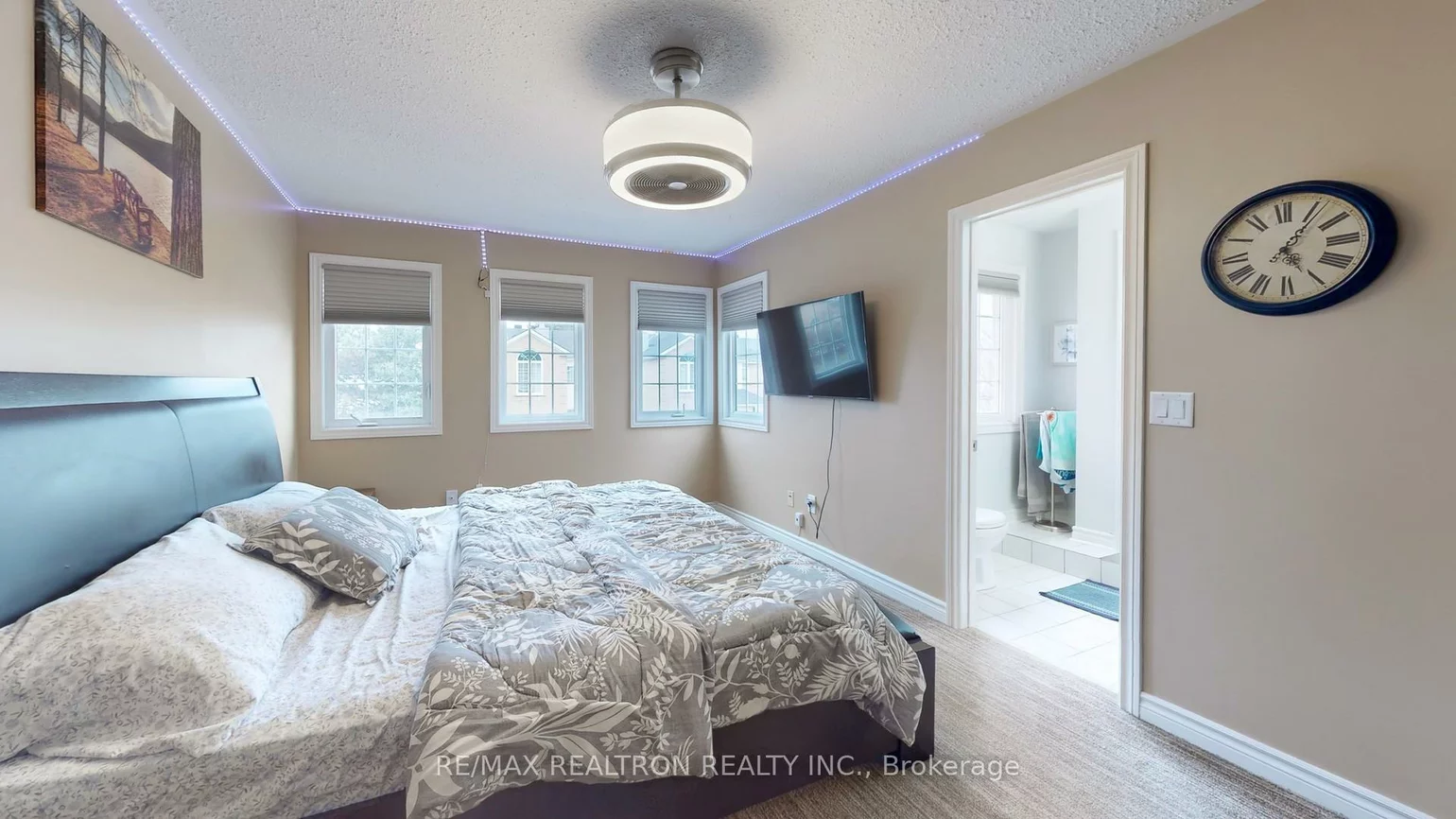68, Heathcliffe, Central Park, Brampton