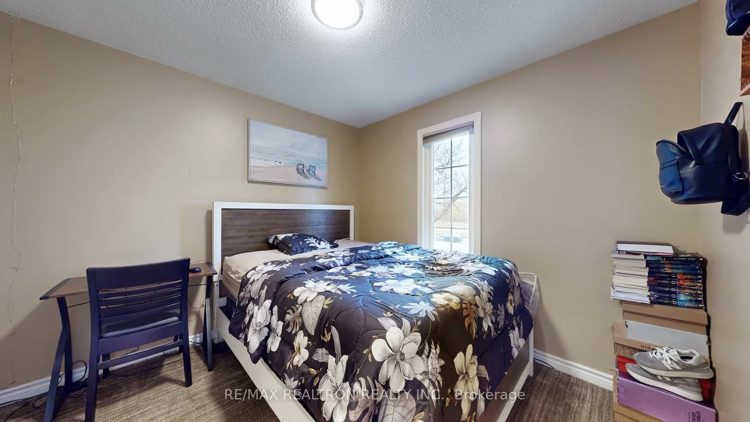 68, Heathcliffe, Central Park, Brampton