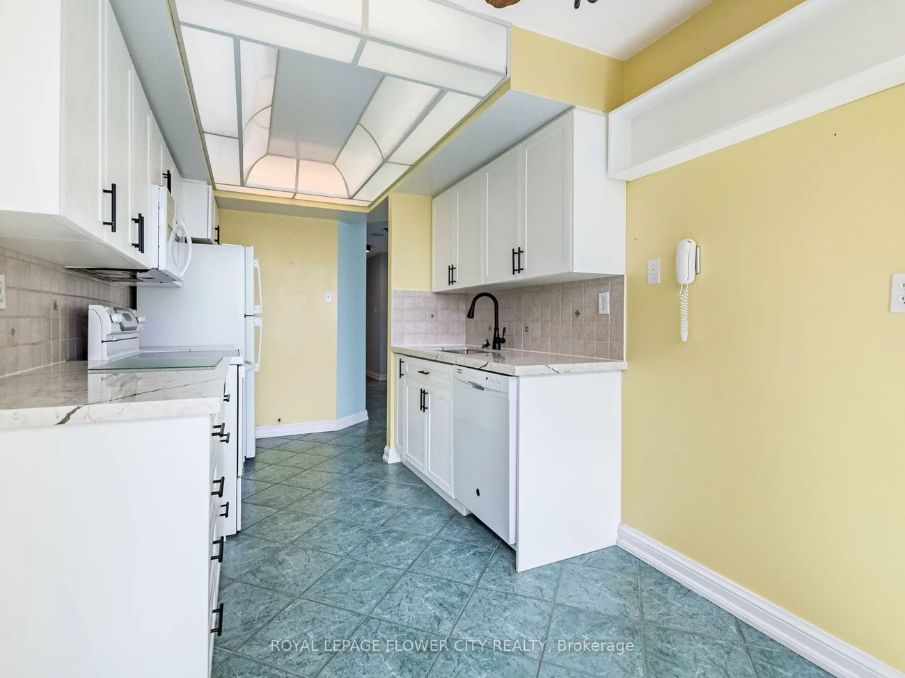 22, Hanover, Queen Street Corridor, Brampton