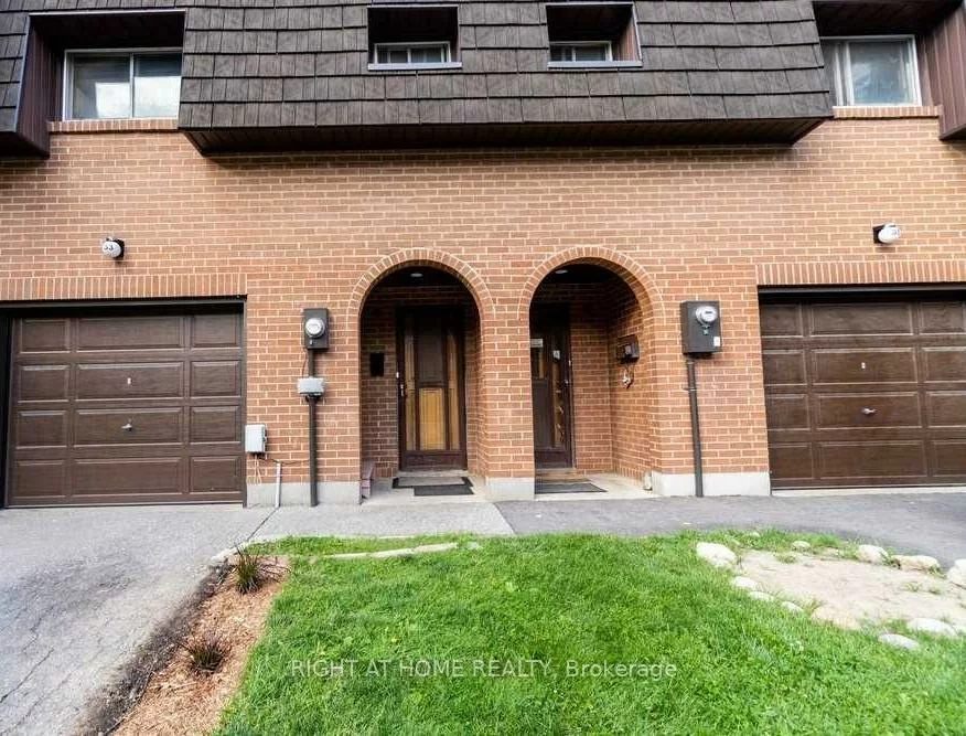 35, Darras, Southgate, Brampton