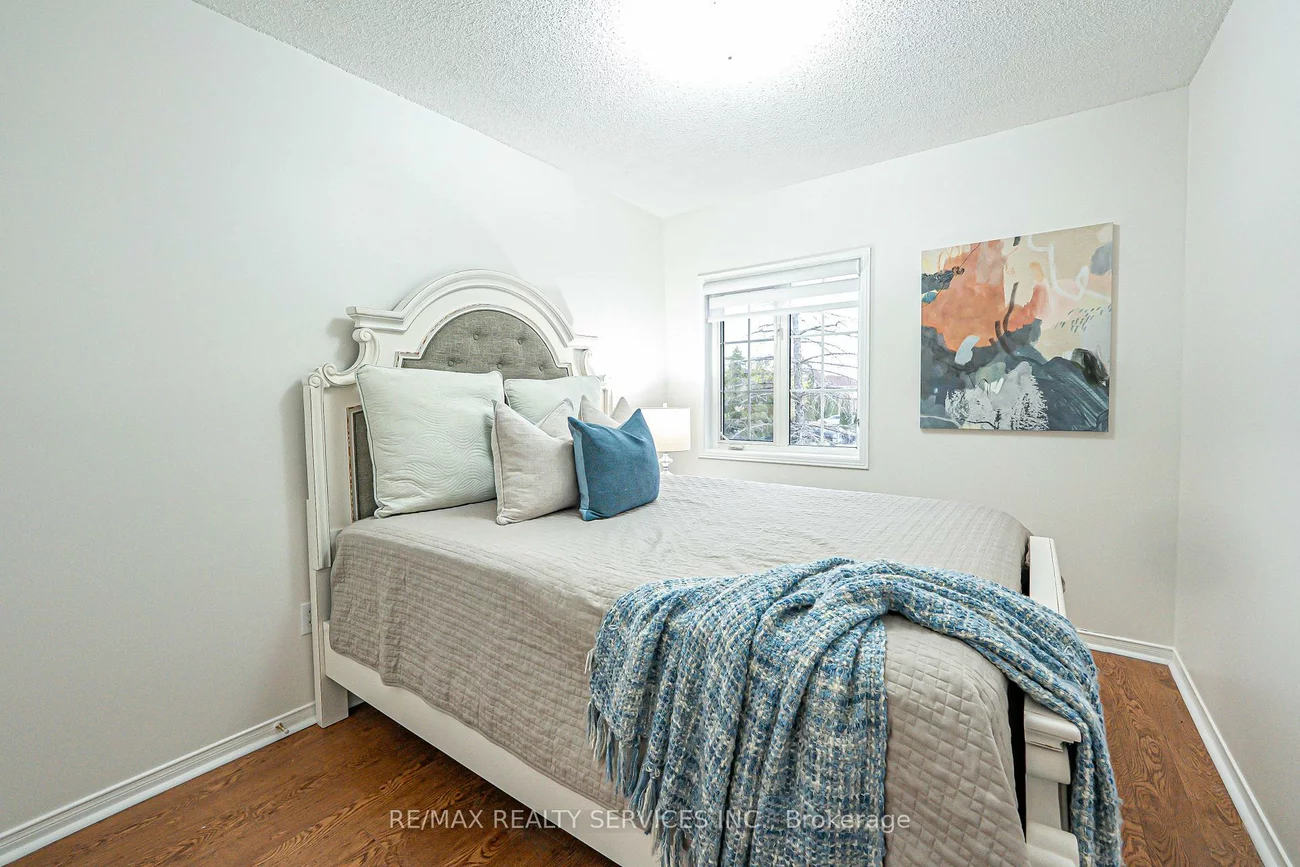 192, Cresthaven, Snelgrove, Brampton
