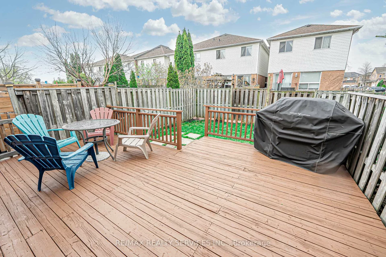 192, Cresthaven, Snelgrove, Brampton