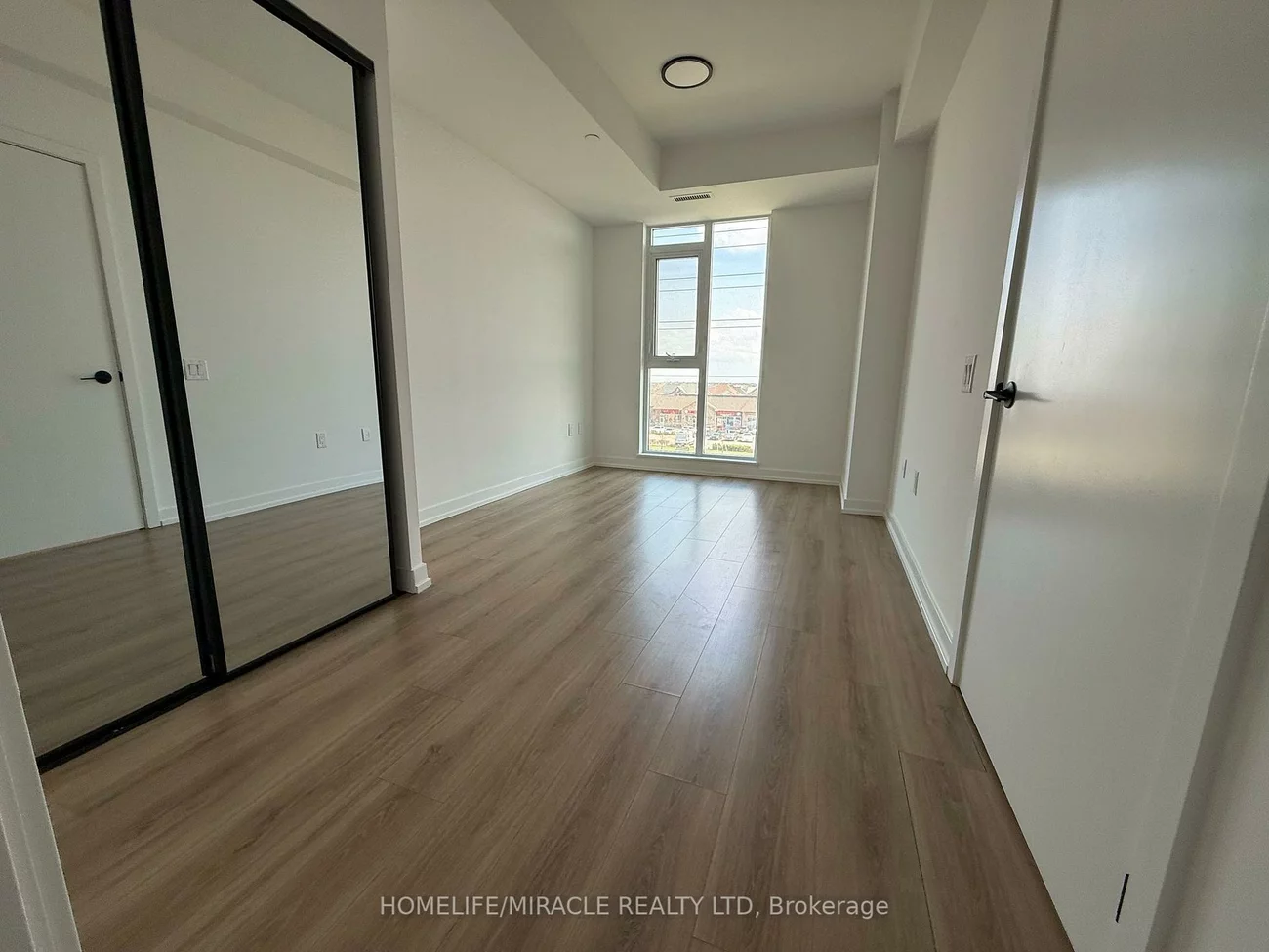 10, Lagerfeld, Northwest Brampton, Brampton