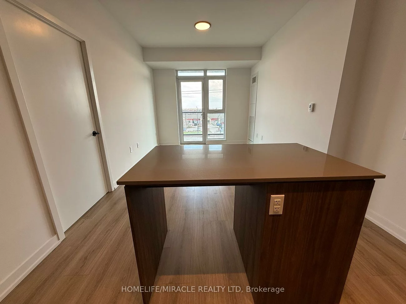 10, Lagerfeld, Northwest Brampton, Brampton