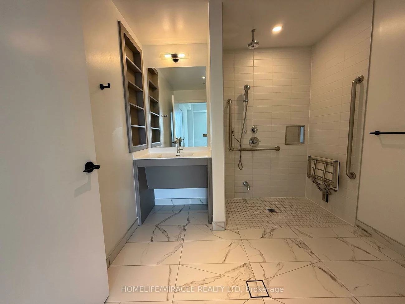 10, Lagerfeld, Northwest Brampton, Brampton