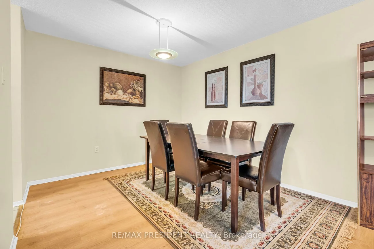21, Knightsbridge, Queen Street Corridor, Brampton