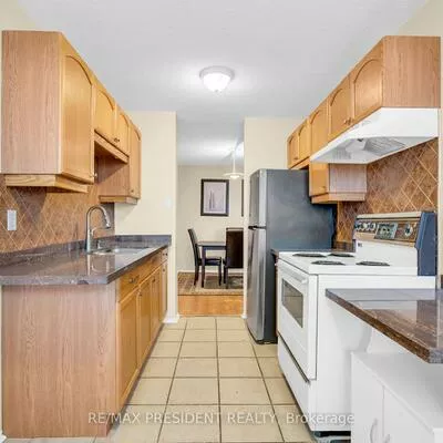 21, Knightsbridge, Queen Street Corridor, Brampton
