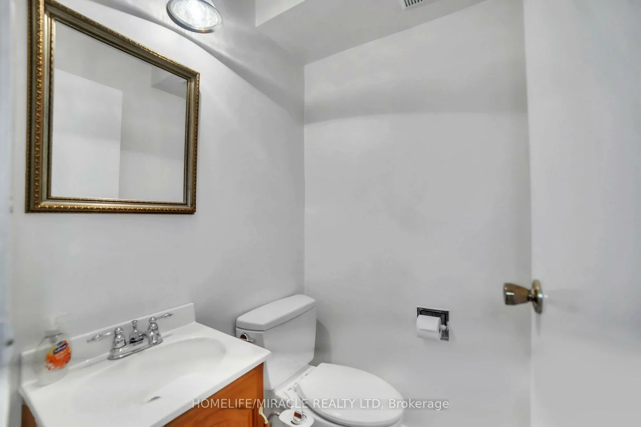 22, Rosset, Downtown Brampton, Brampton
