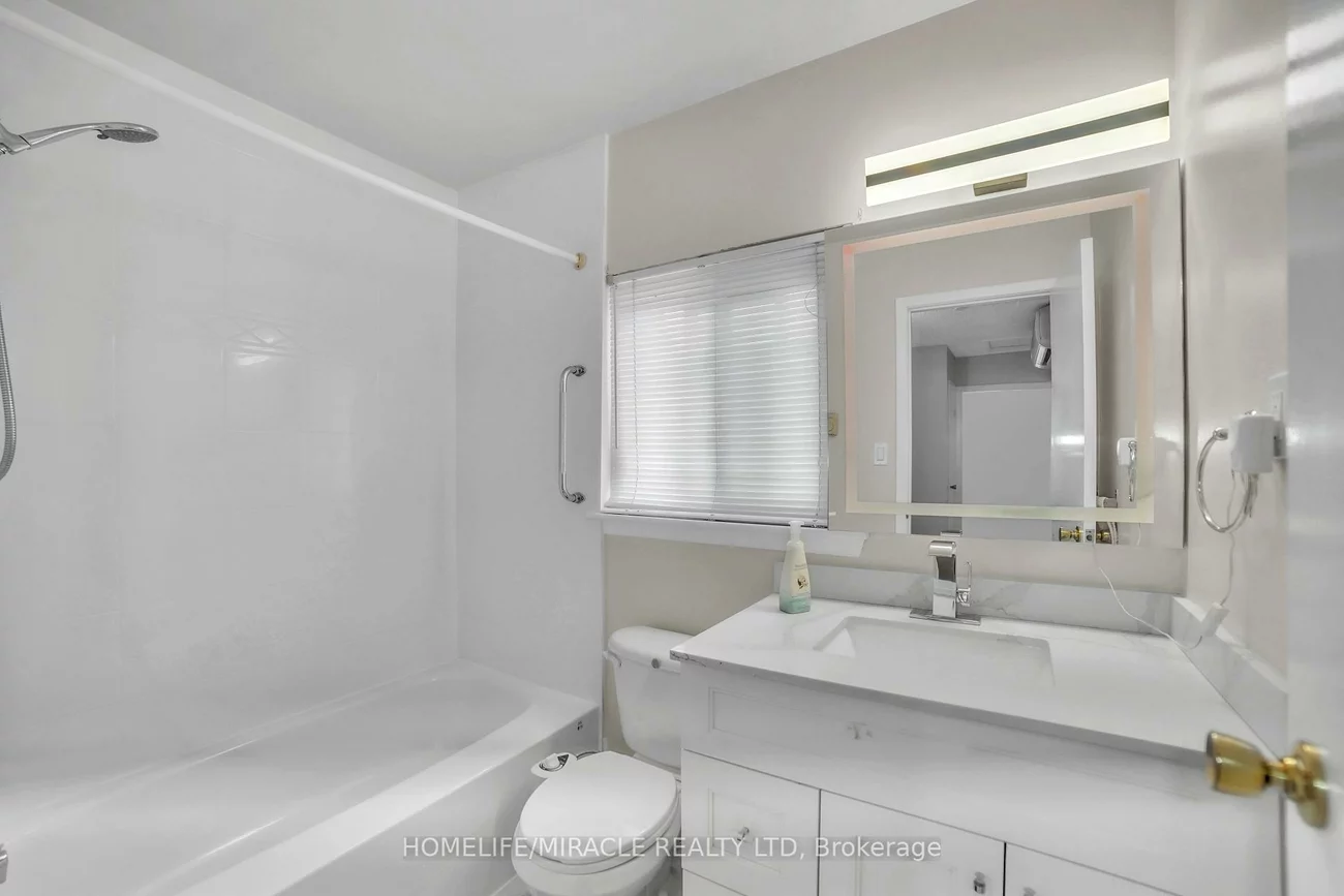 22, Rosset, Downtown Brampton, Brampton