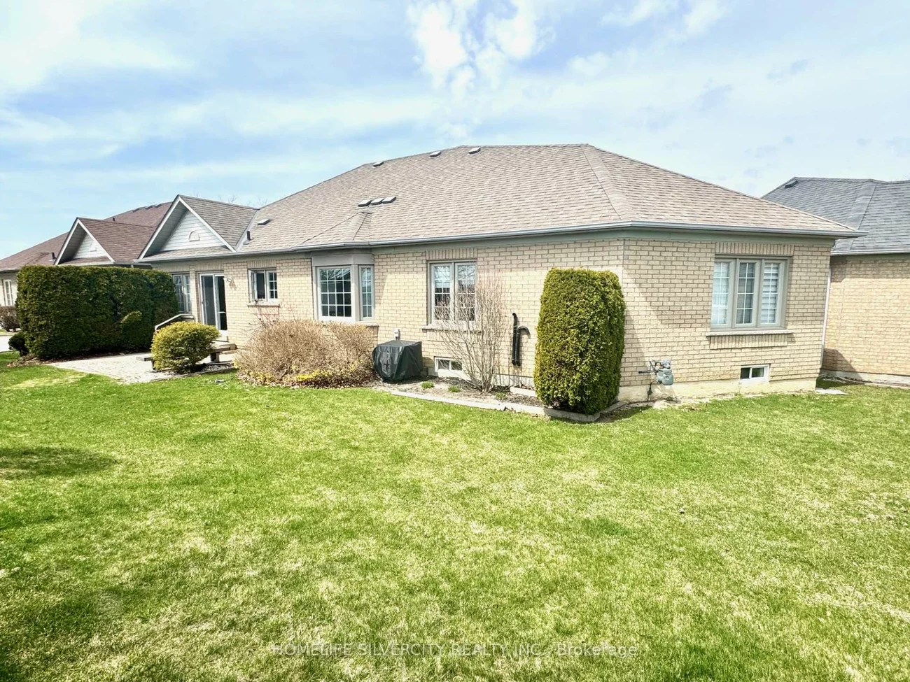 12, Larkdale, Sandringham-Wellington, Brampton