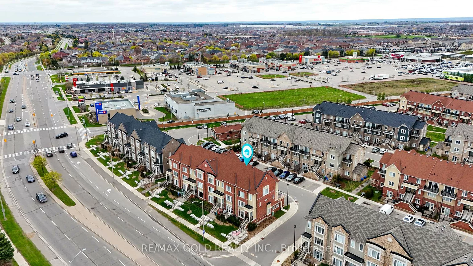 250, Sunny Meadow, Sandringham-Wellington, Brampton