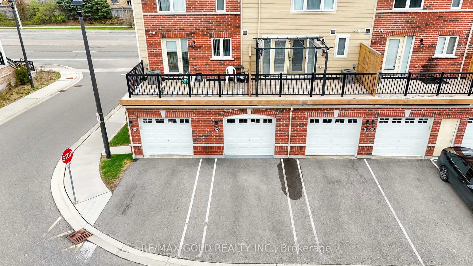 250, Sunny Meadow, Sandringham-Wellington, Brampton