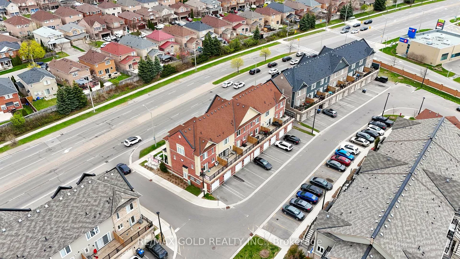 250, Sunny Meadow, Sandringham-Wellington, Brampton