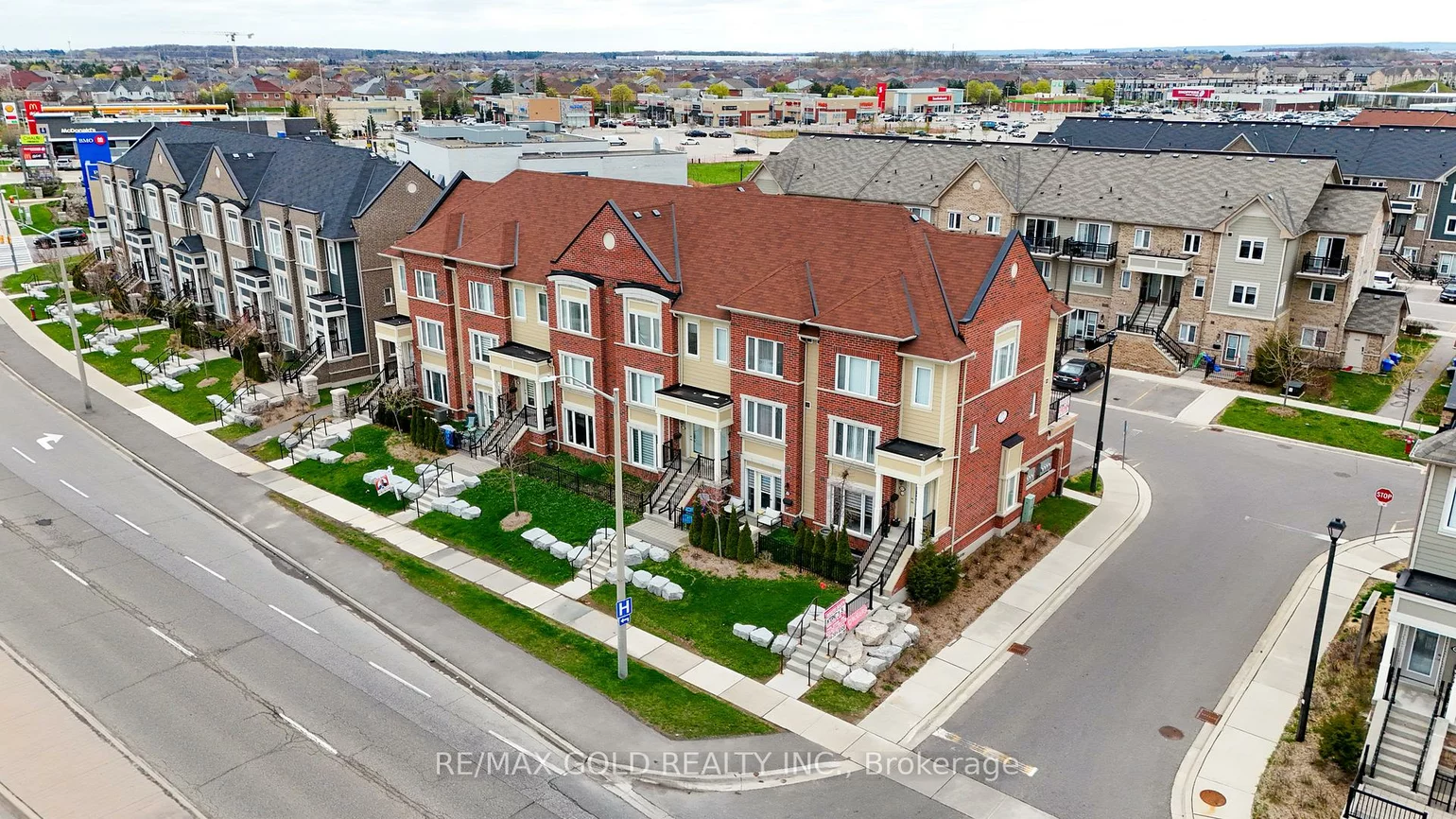 250, Sunny Meadow, Sandringham-Wellington, Brampton