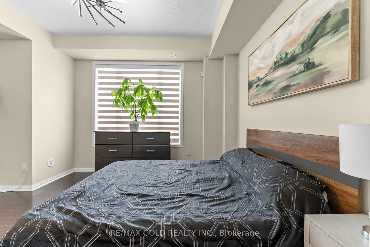 250, Sunny Meadow, Sandringham-Wellington, Brampton