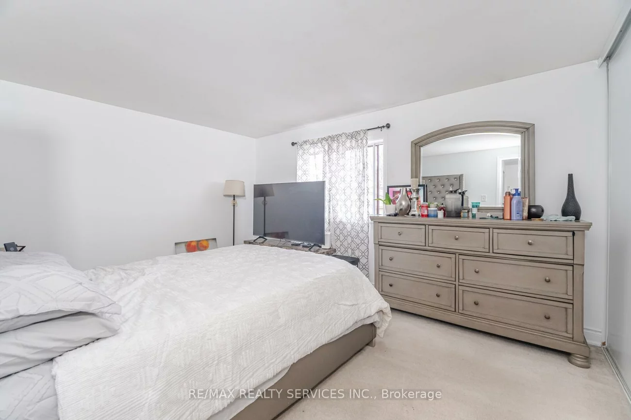 44, Carleton, Bramalea West Industrial, Brampton