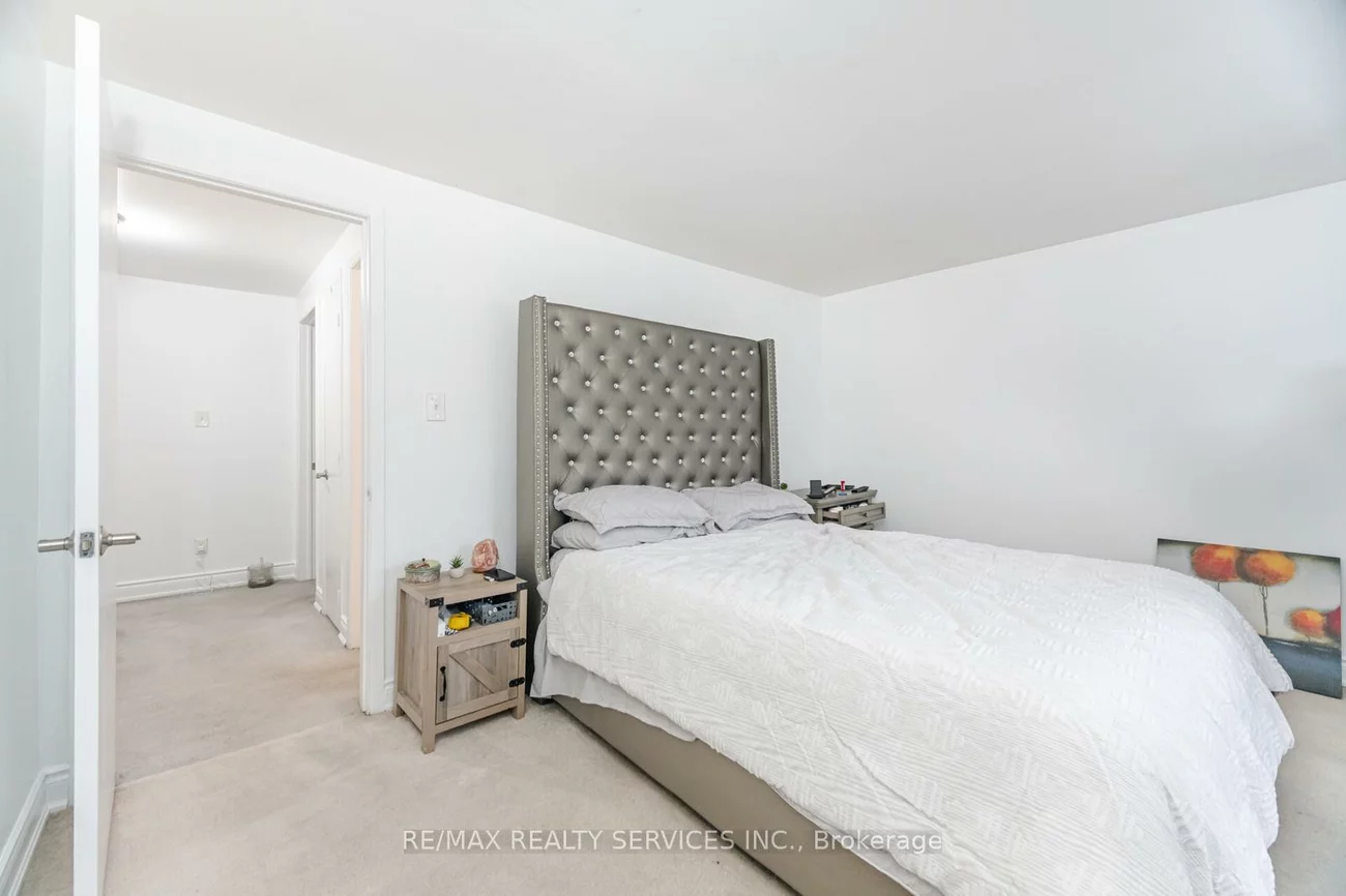 44, Carleton, Bramalea West Industrial, Brampton