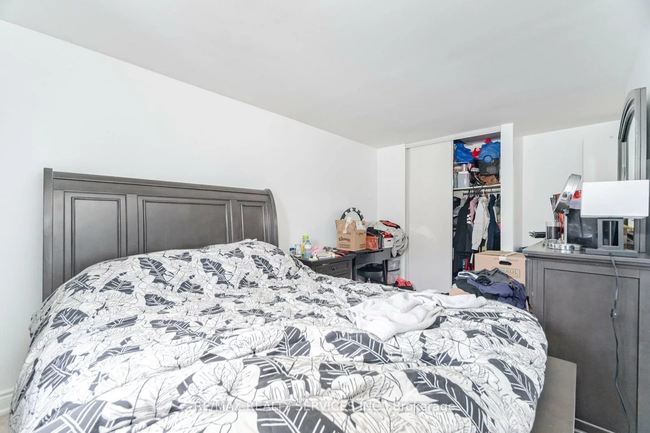 44, Carleton, Bramalea West Industrial, Brampton