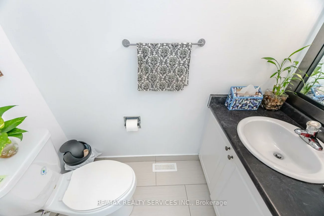 44, Carleton, Bramalea West Industrial, Brampton