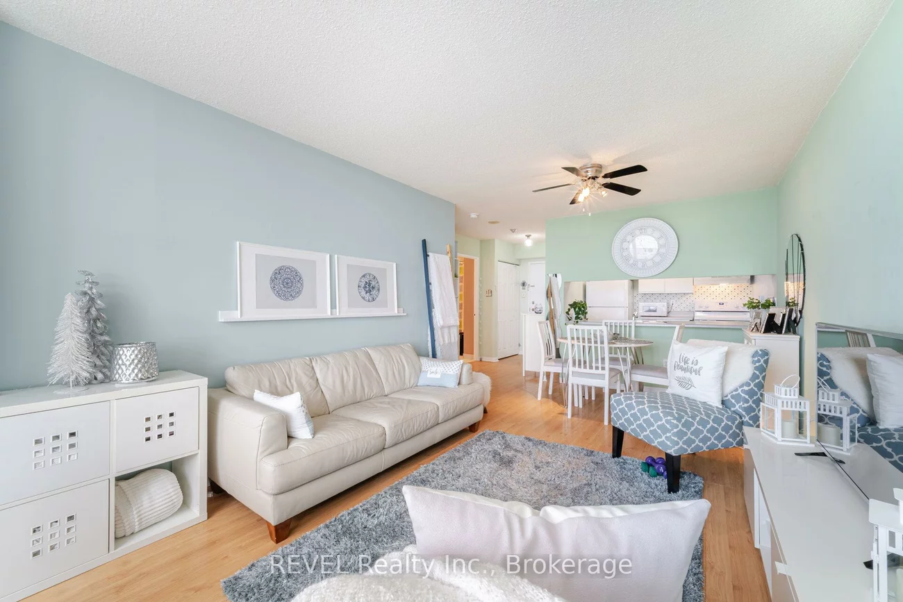 12, Laurelcrest, Queen Street Corridor, Brampton