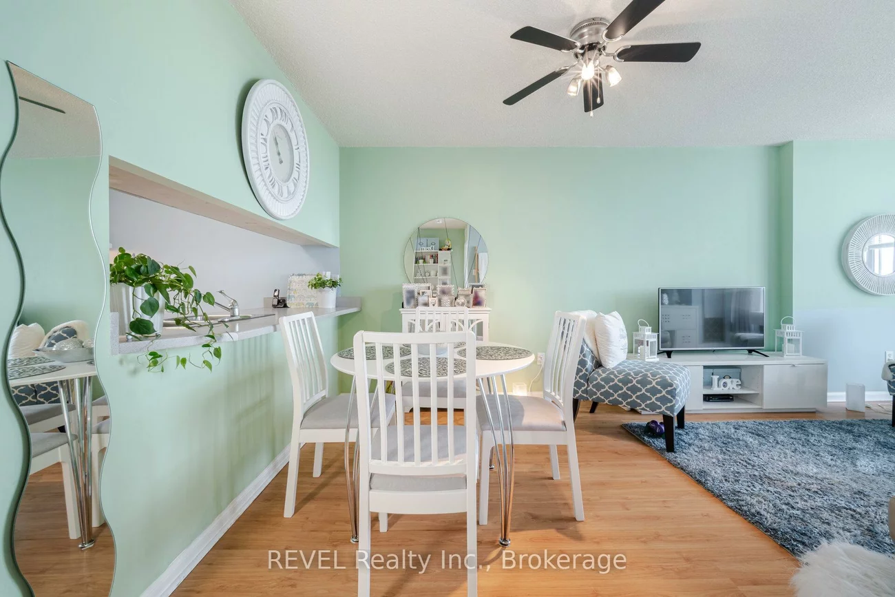12, Laurelcrest, Queen Street Corridor, Brampton