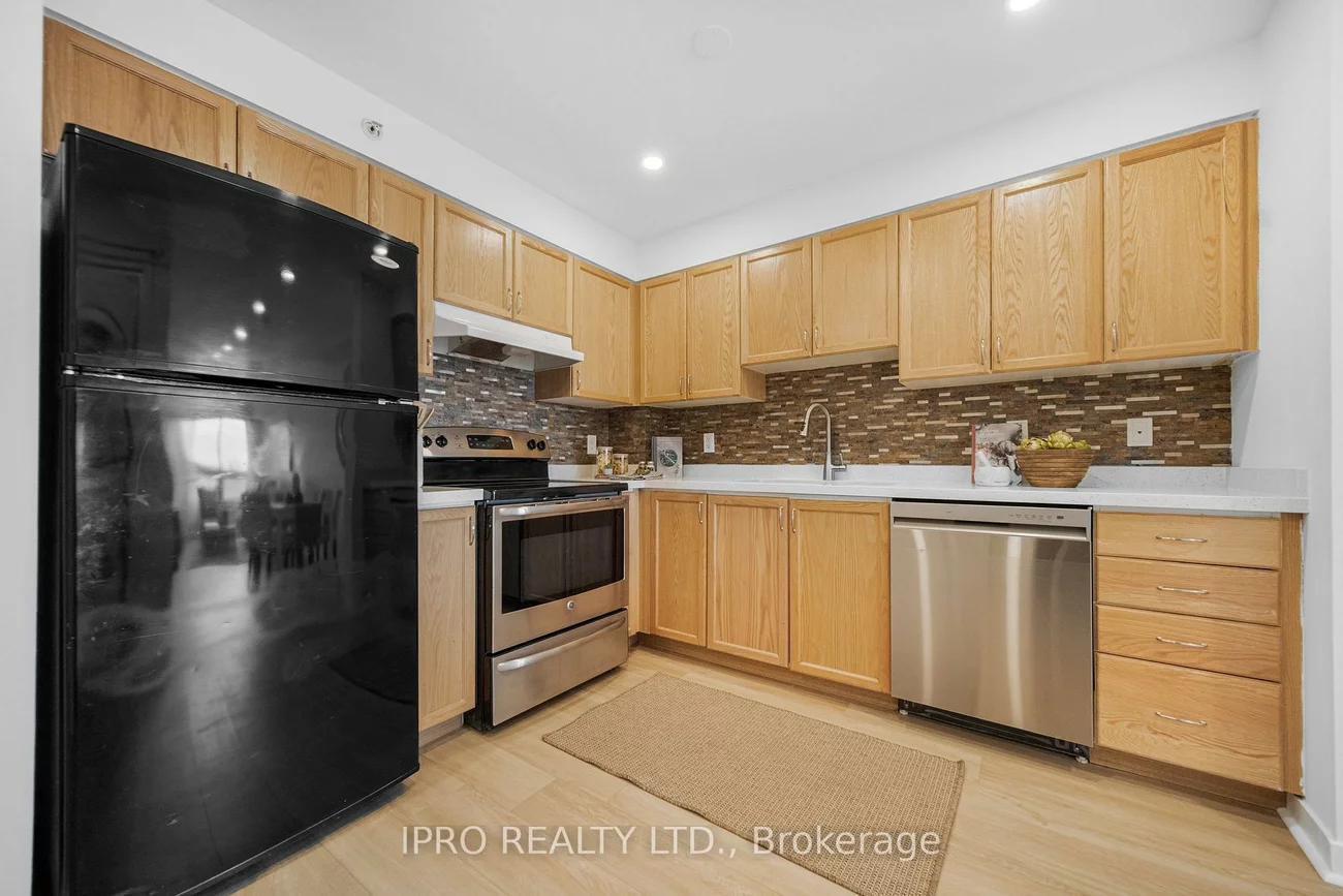 6, Dayspring, Goreway Drive Corridor, Brampton