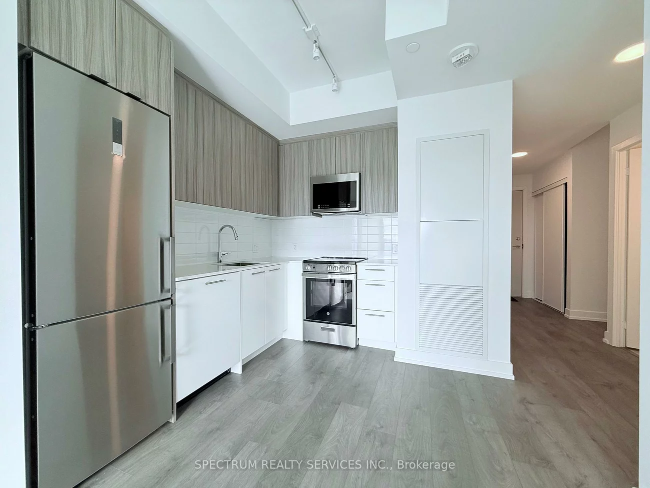 215, Veterans, Northwest Brampton, Brampton