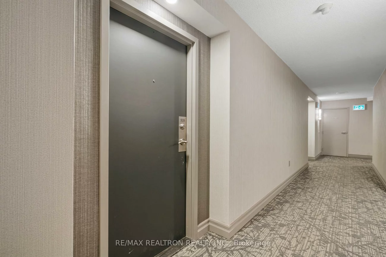 12, Laurelcrest, Queen Street Corridor, Brampton