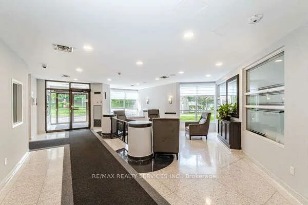 12, Laurelcrest, Queen Street Corridor, Brampton