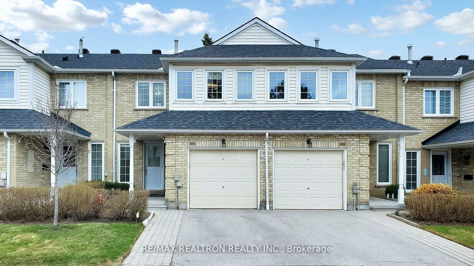68, Heathcliffe, Central Park, Brampton