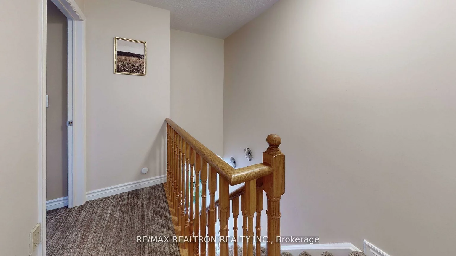 68, Heathcliffe, Central Park, Brampton