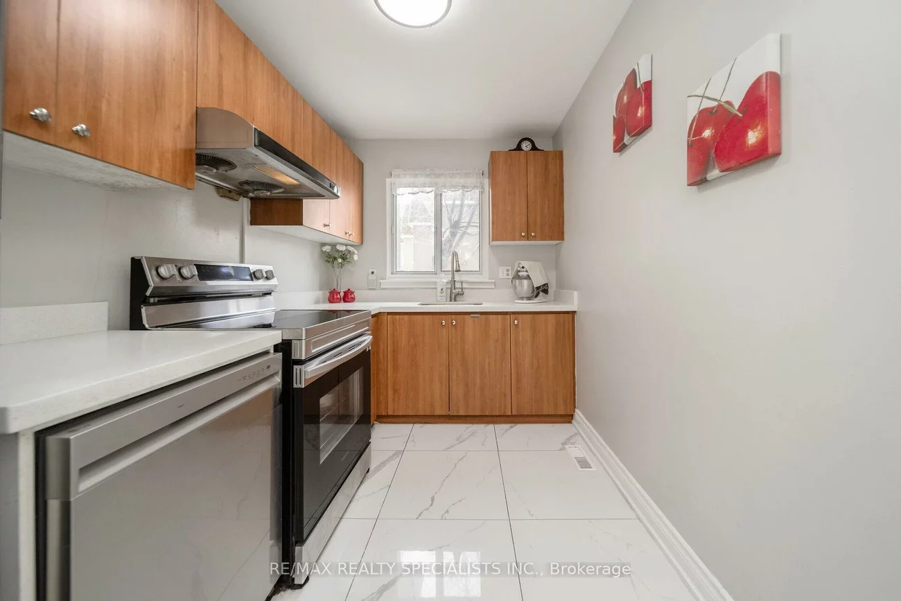 308, Fleetwood, Southgate, Brampton
