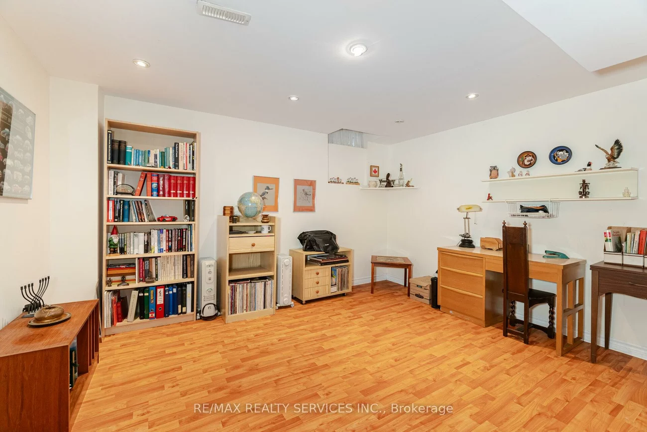 10, Orchard Park, Sandringham-Wellington, Brampton