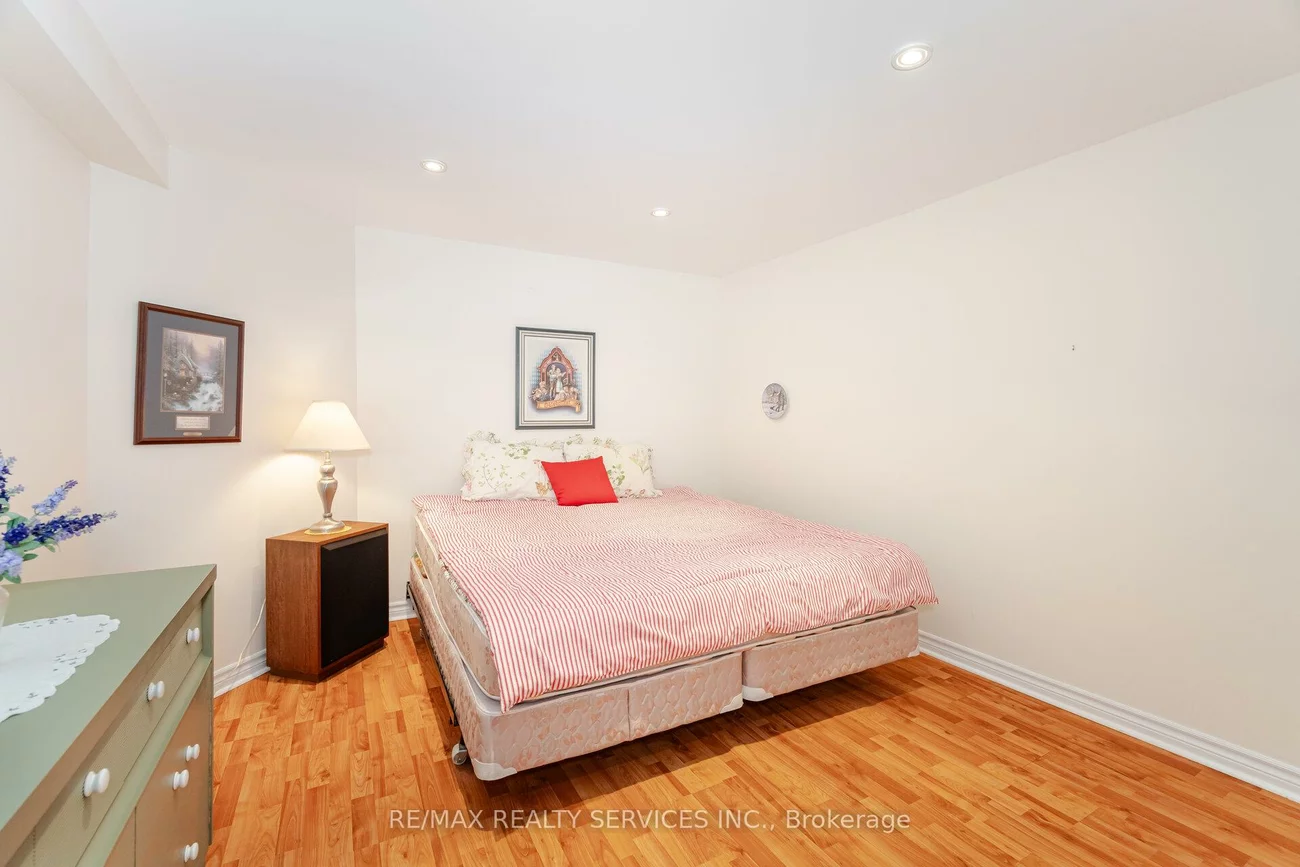 10, Orchard Park, Sandringham-Wellington, Brampton