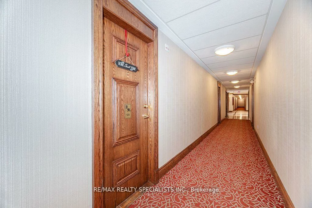25, Via Rosedale, Sandringham-Wellington, Brampton