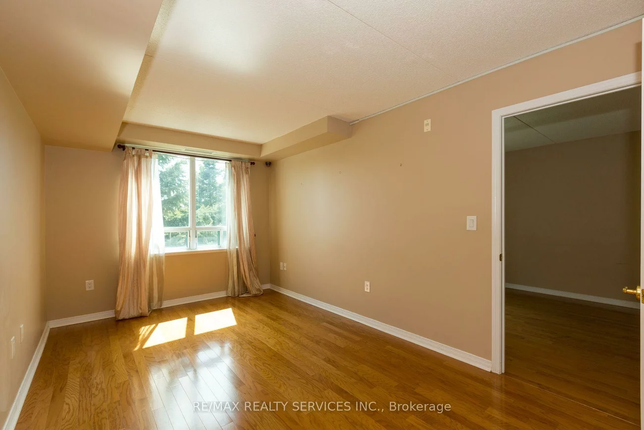 55, Via Rosedale, Sandringham-Wellington, Brampton