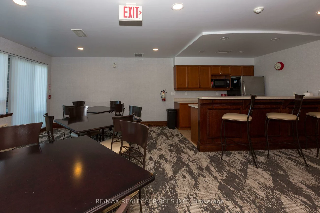 55, Via Rosedale, Sandringham-Wellington, Brampton