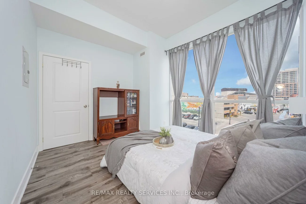 9, George street, Downtown Brampton, Brampton