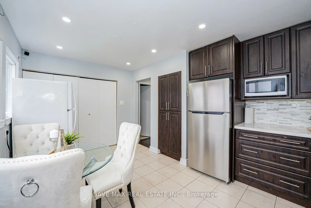 282, Fleetwood, Southgate, Brampton