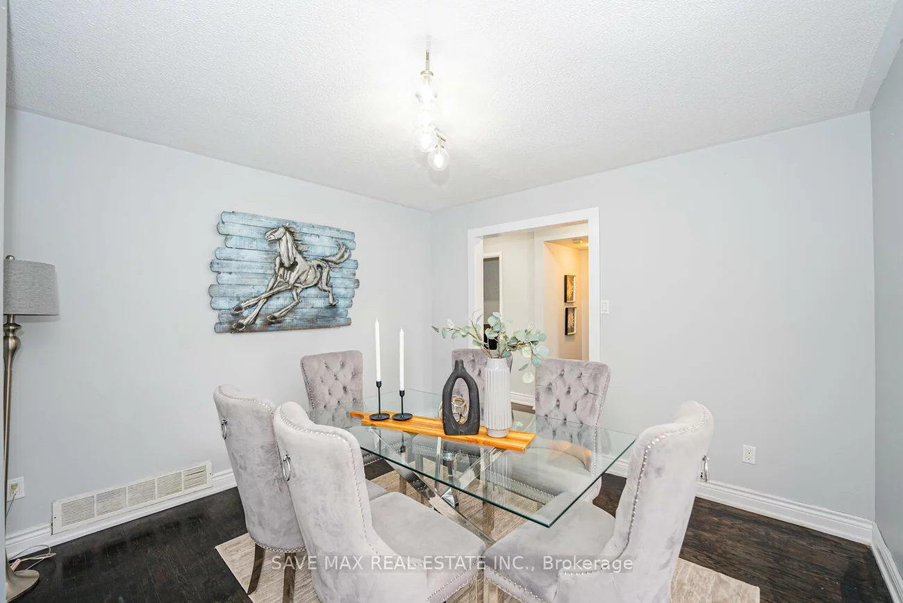282, Fleetwood, Southgate, Brampton