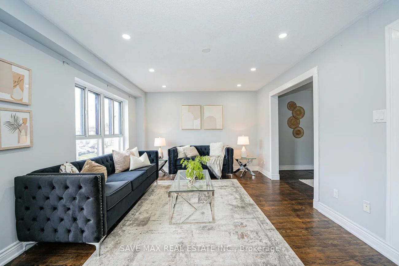 282, Fleetwood, Southgate, Brampton