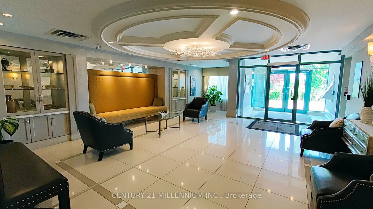 60, Via Rosedale, Sandringham-Wellington, Brampton