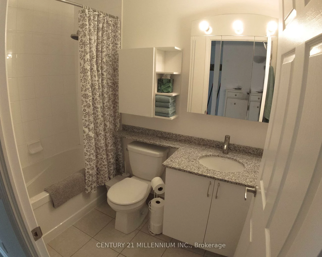 60, Via Rosedale, Sandringham-Wellington, Brampton