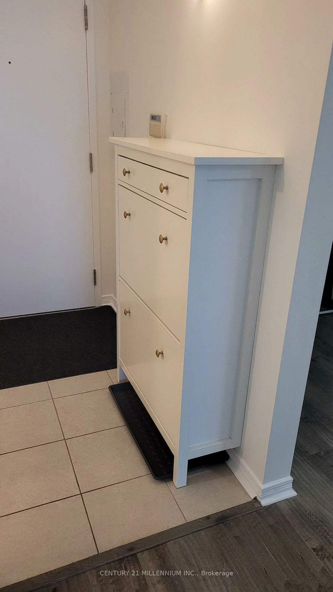60, Via Rosedale, Sandringham-Wellington, Brampton